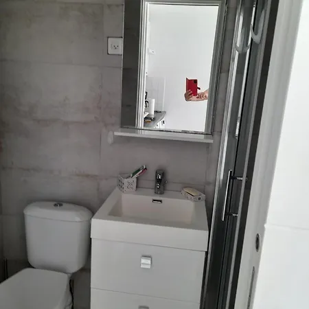 Cosy Et Lumineux à 50 M De La Agde